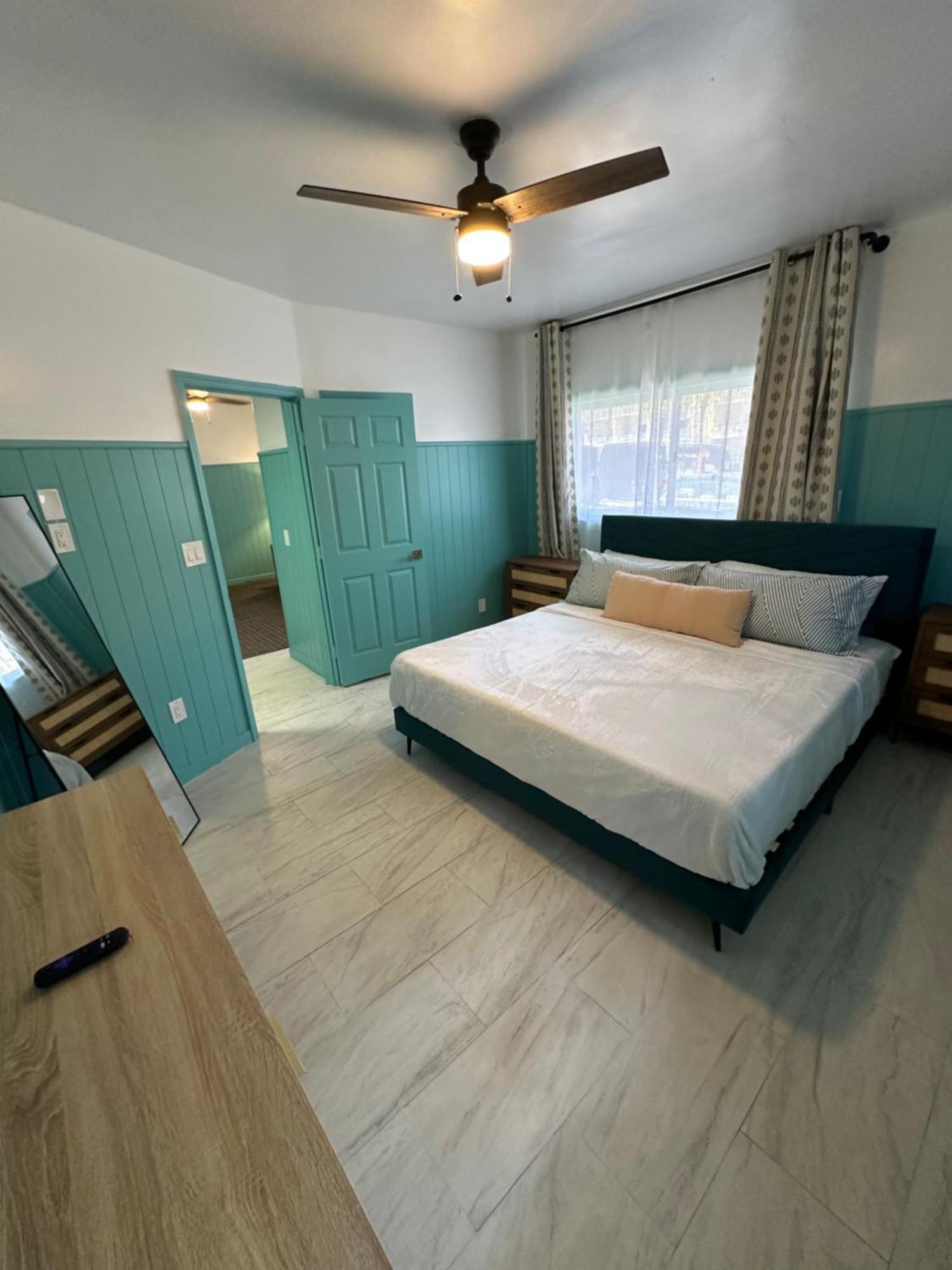 Arvilla Resort St. Pete Beach Exteriör bild