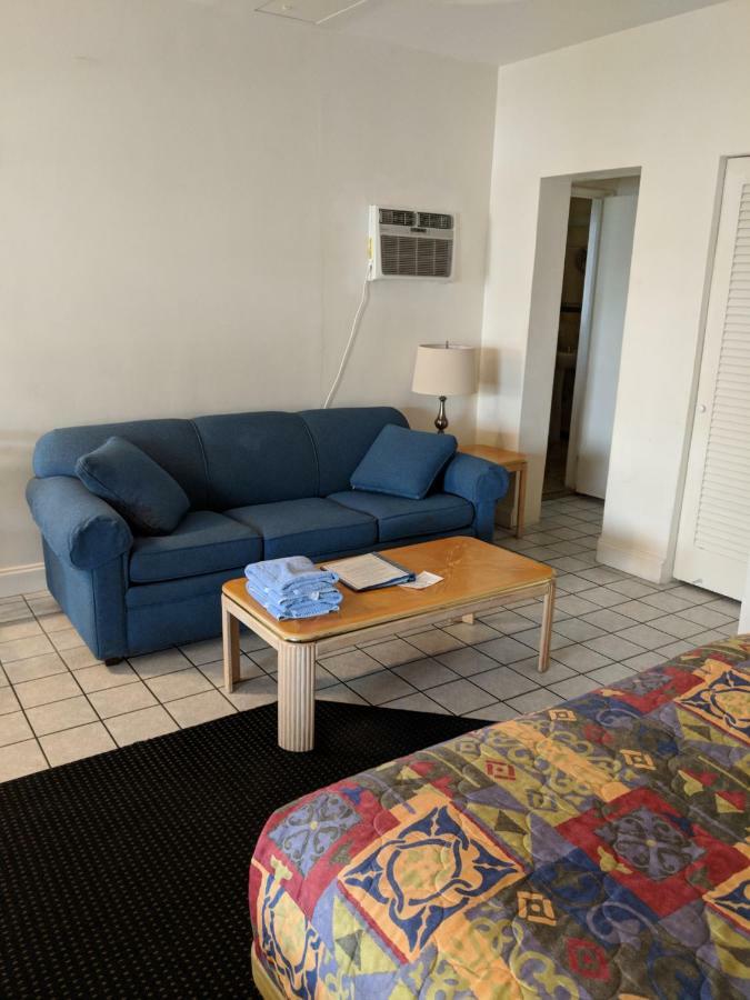 Arvilla Resort St. Pete Beach Exteriör bild