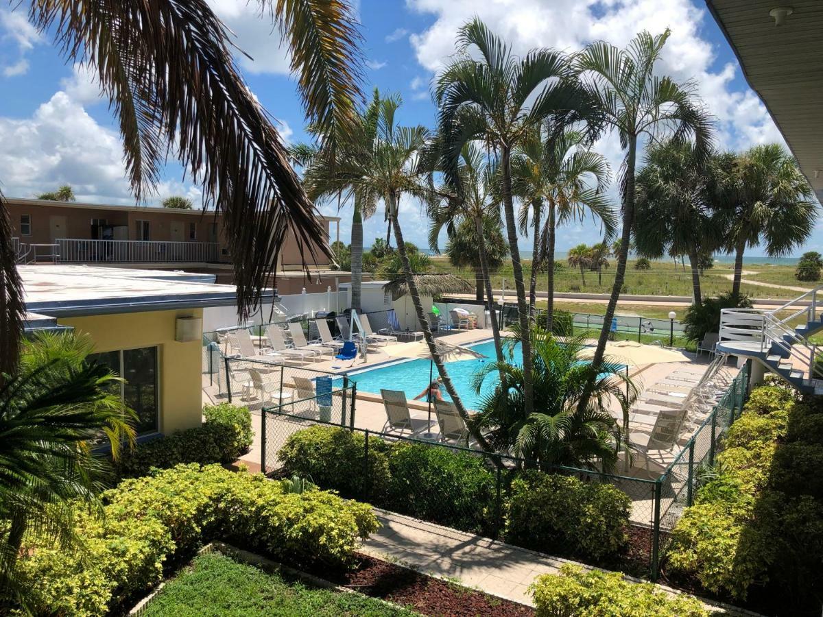 Arvilla Resort St. Pete Beach Exteriör bild